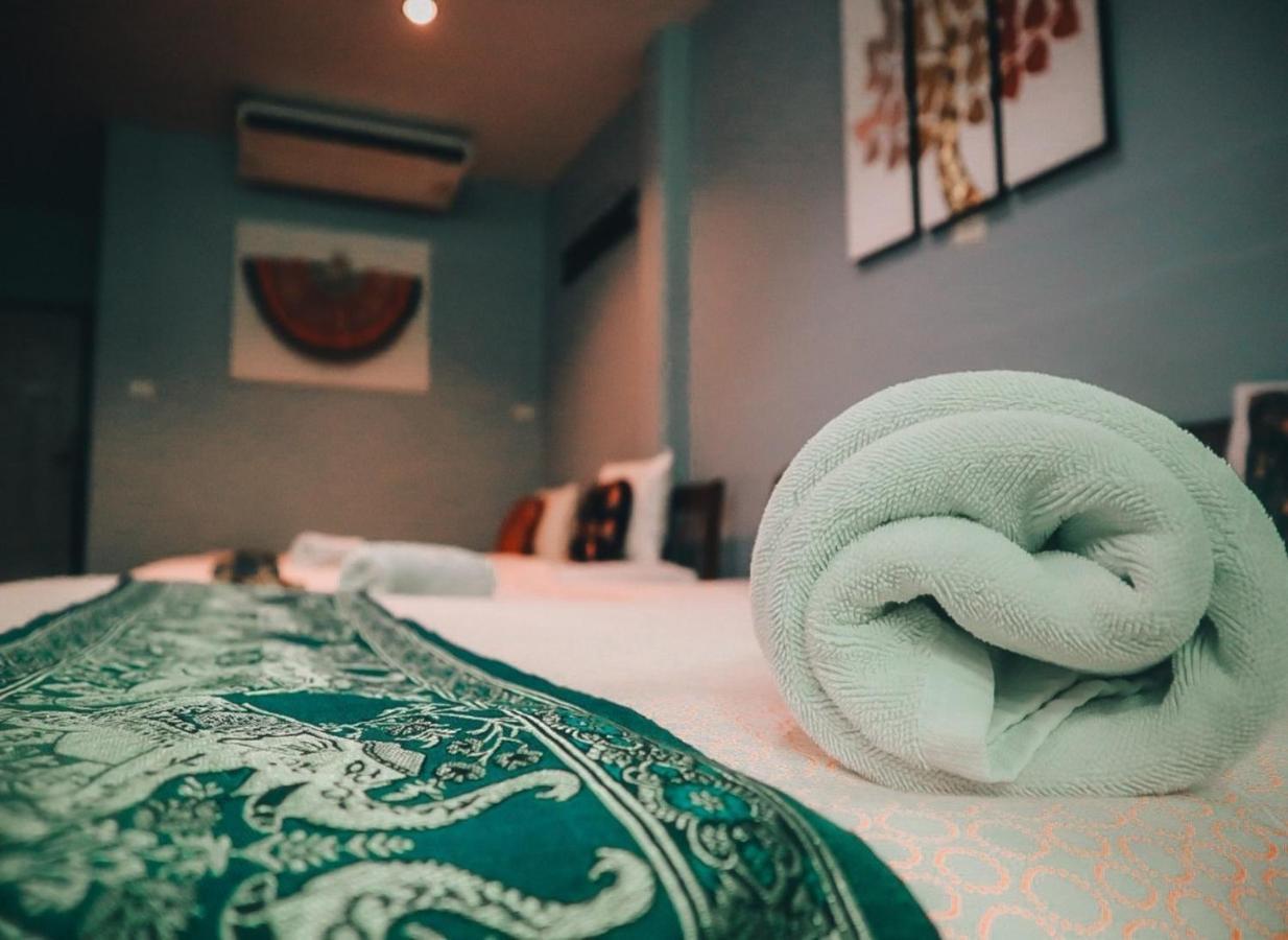 Thaweesuk Heritage Homestay Панг Нга Екстериор снимка