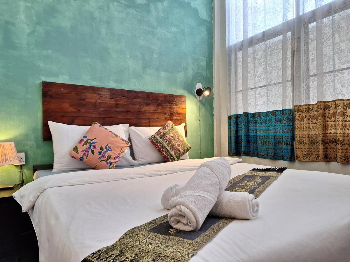 Thaweesuk Heritage Homestay Панг Нга Екстериор снимка